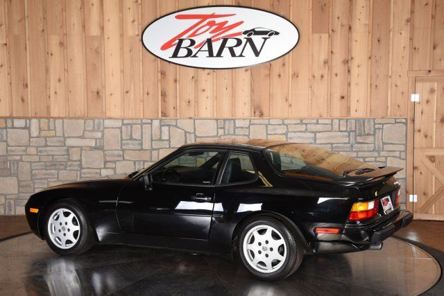 1991 Black Porsche 944 S2 2DR COUPE S2