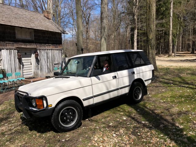 1991 White Land Rover Range Rover SUV