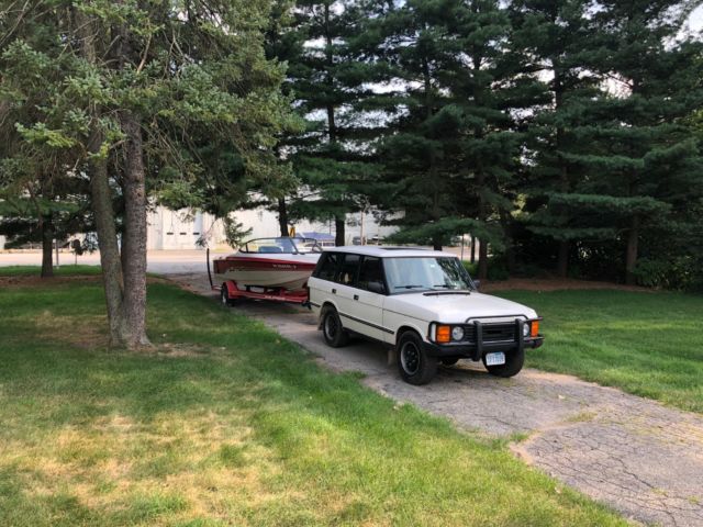 1991 White Land Rover Range Rover SUV
