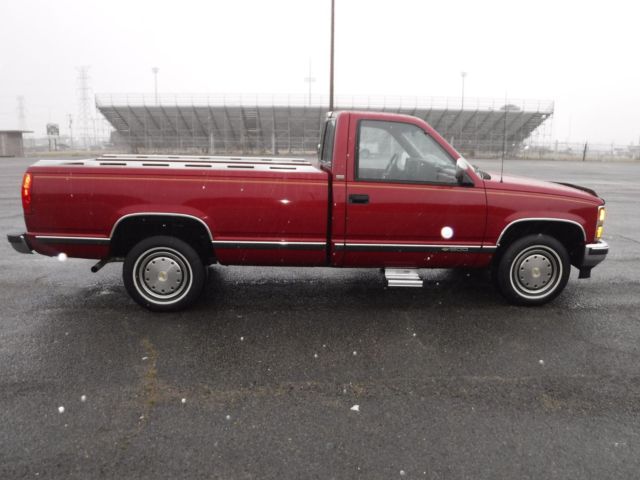 1991 Red Chevrolet C/K1500 Pickup Truck