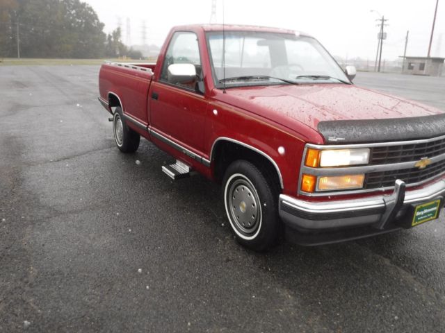 1991 Red Chevrolet C/K1500 Pickup Truck