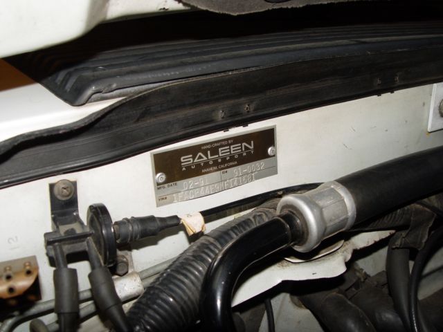 1991 White Ford Mustang