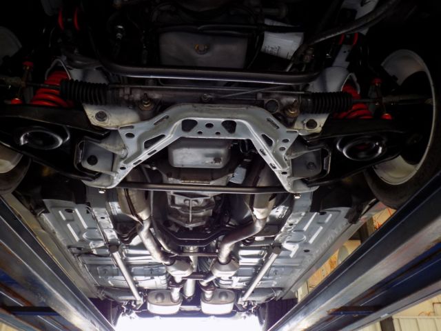 1991 White Ford Mustang Hatchback