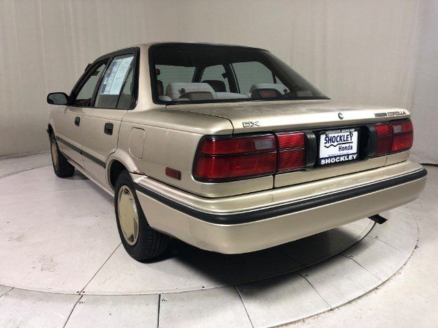 1991 Gold Toyota Corolla Sedan