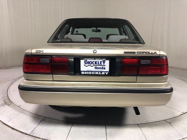 1991 Gold Toyota Corolla Sedan