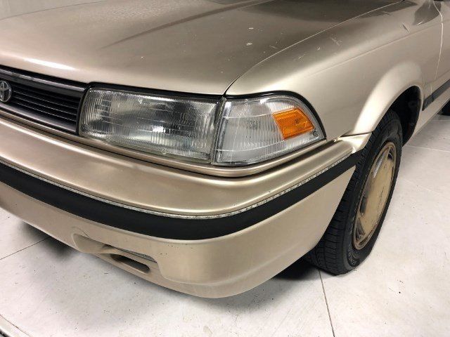 1991 Gold Toyota Corolla Sedan
