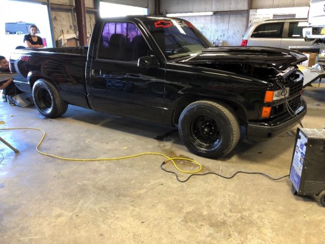 1991 Black Chevrolet C/K Pickup 1500 Standard Cab Pickup