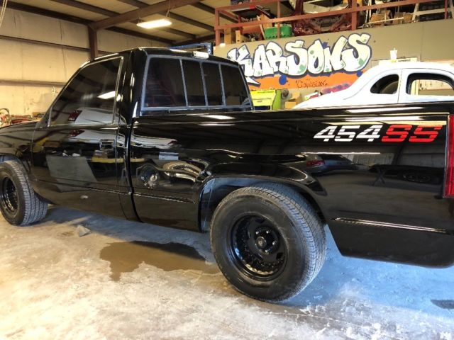 1991 Black Chevrolet C/K Pickup 1500 Standard Cab Pickup