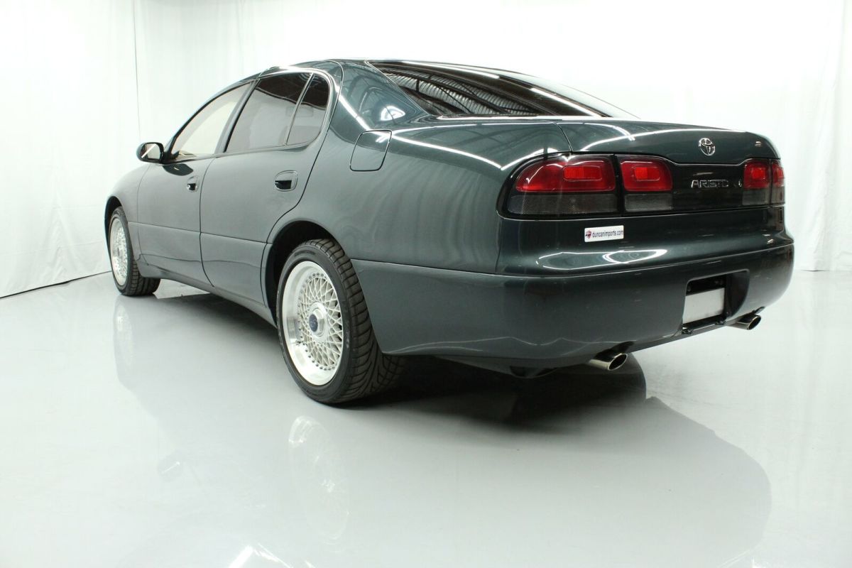1991 Green Toyota Aristo Sedan