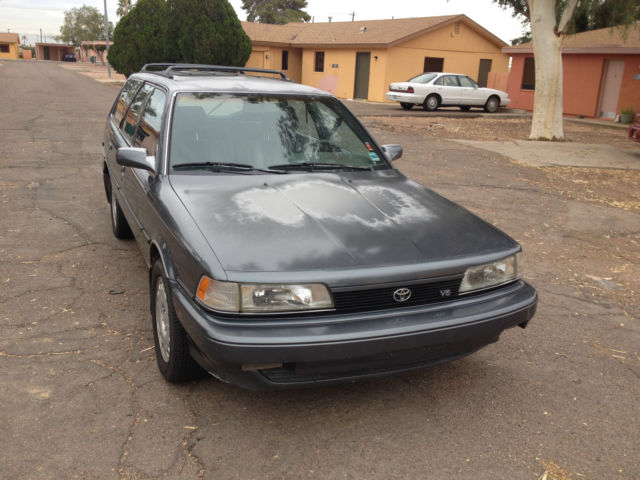 1991 Gray Toyota Camry Wagon