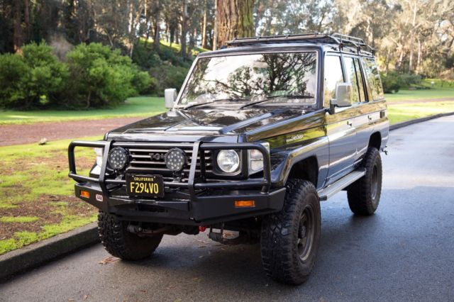 1991 Black Toyota Land Cruiser SUV