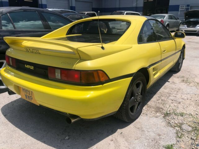 1990 Toyota MR2
