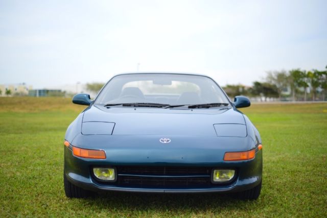 1991 Green Toyota MR2 Coupe