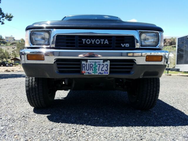 1991 Black Toyota Pickup Extended Cab Pickup