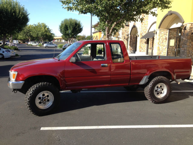 1991 Burgundy Toyota xtra cab Extended Cab Pickup