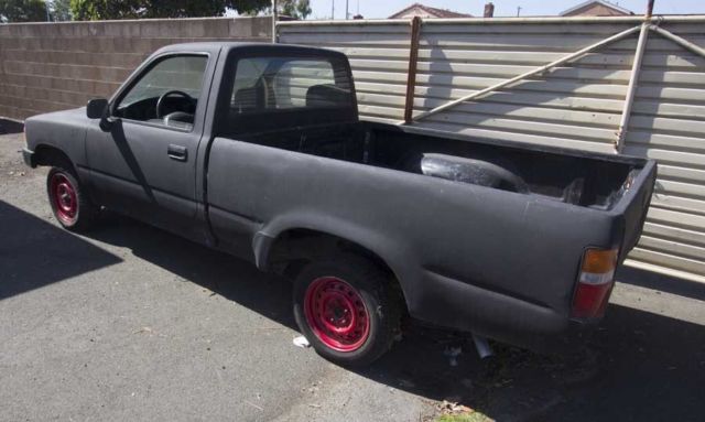 1991 black & White Toyota HX