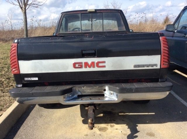 1991 Black GMC Sierra 1500 Pickup Truck