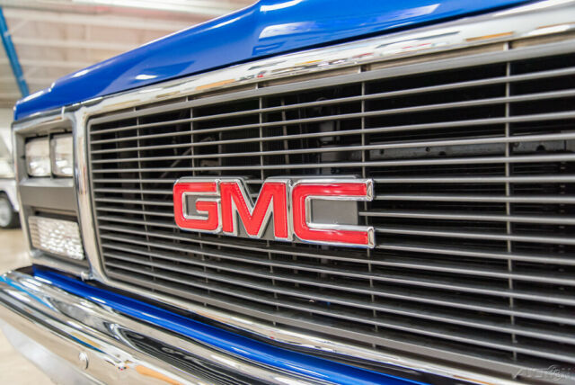 1991 Blue GMC Jimmy SUV