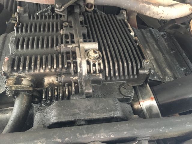 1990 White Volkswagen Bus/Vanagon