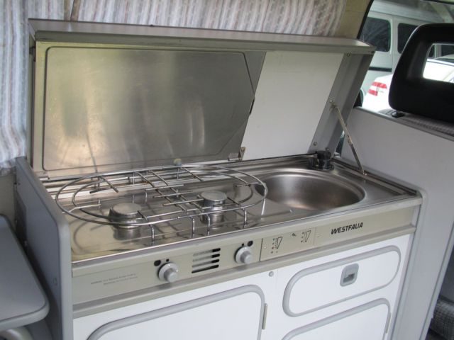 1990 White Volkswagen Bus/Vanagon