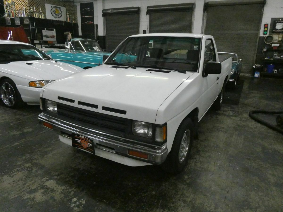 1991 White Nissan Other Pickups Pickup Truck