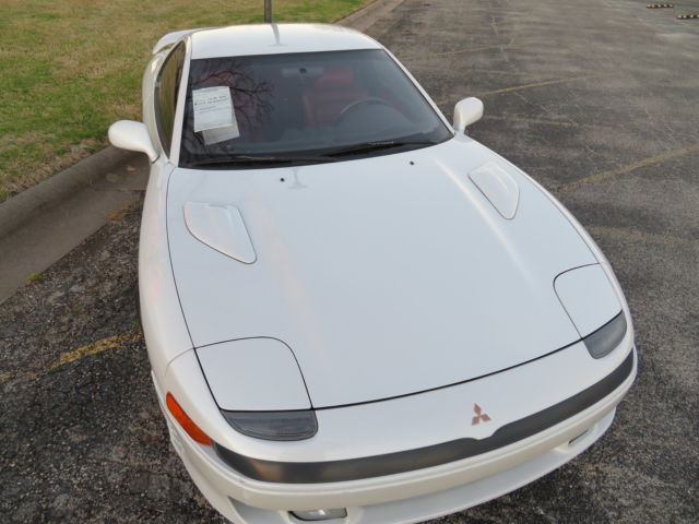 1991 White Mitsubishi 3000GT Coupe