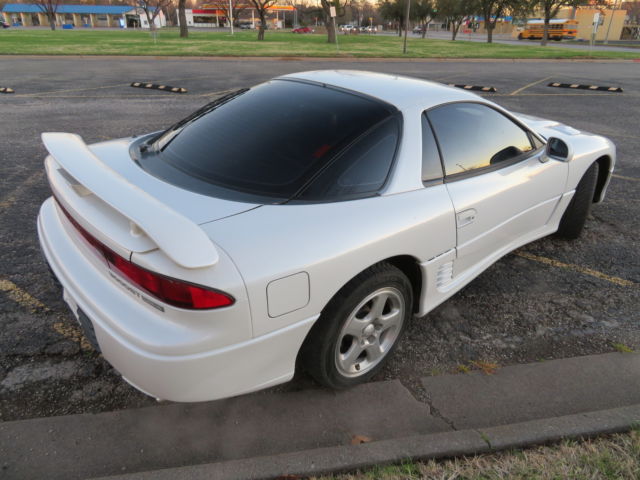 1991 White Mitsubishi 3000GT Coupe