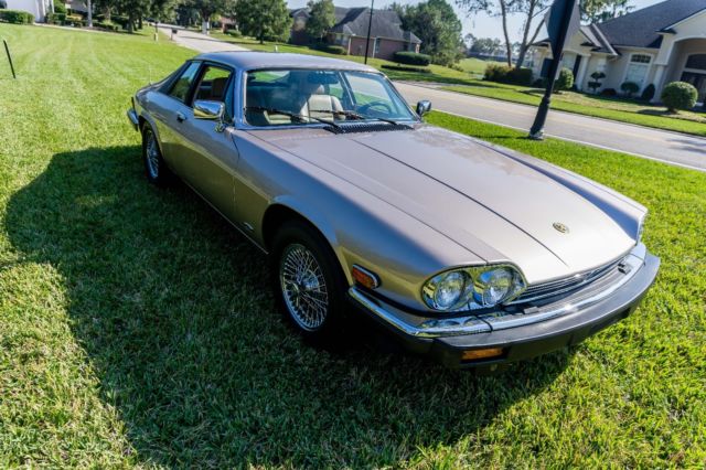 1991 LIGHT BRONZE Jaguar XJS COUPE Coupe
