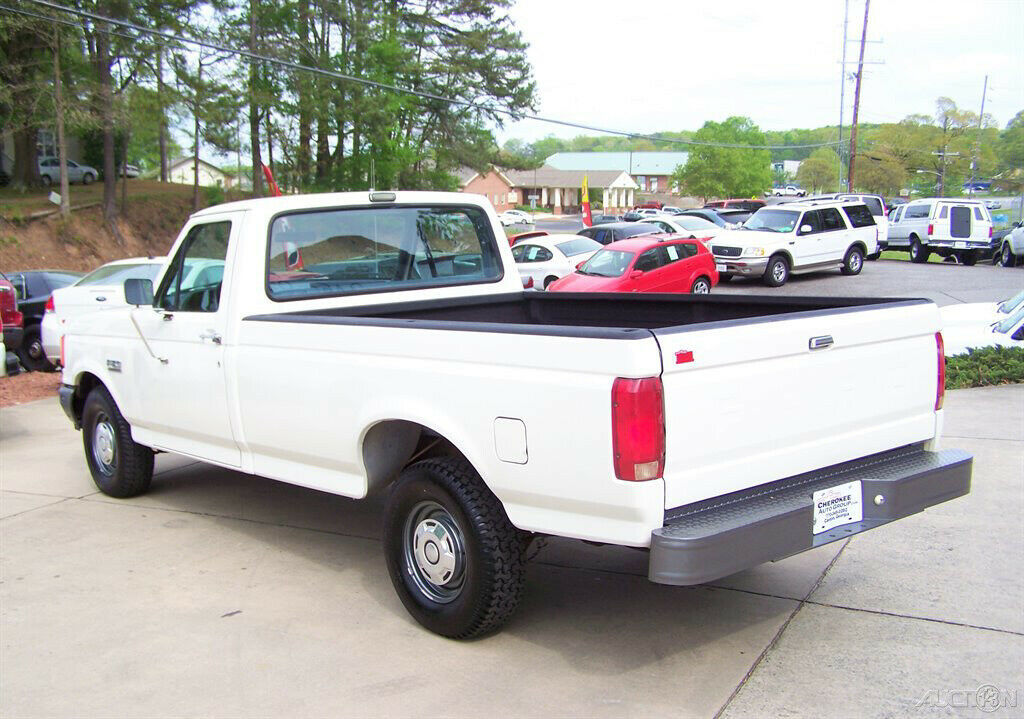 1991 White Ford F-150