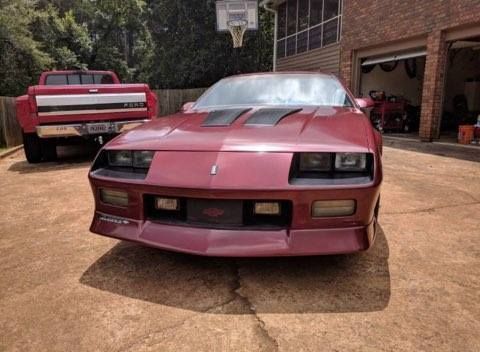 1991 Burgundy Chevrolet Camaro Coupe