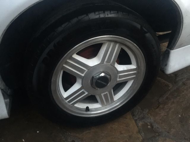 1991 White Chevrolet Camaro Coupe