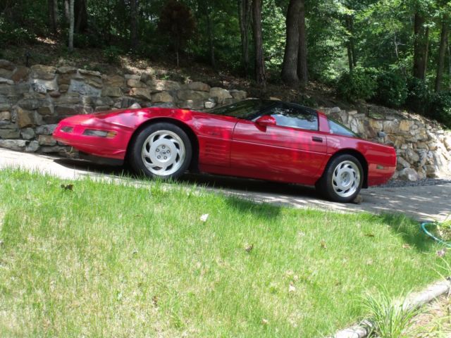 1991 White Chevrolet Corvette
