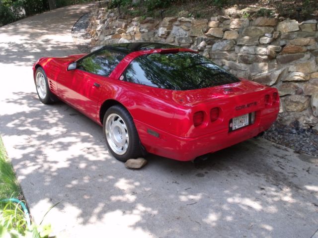 1991 White Chevrolet Corvette