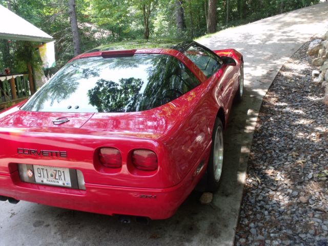 1991 White Chevrolet Corvette