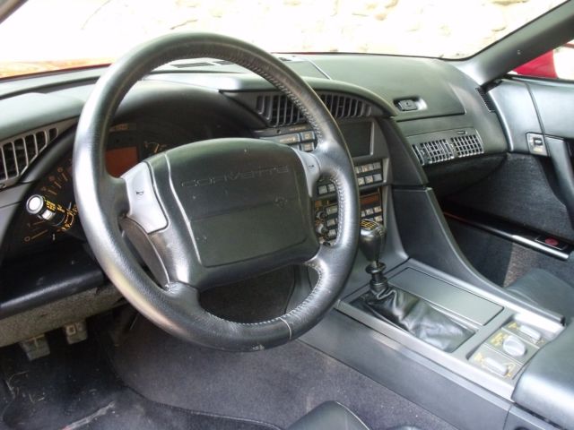 1991 White Chevrolet Corvette