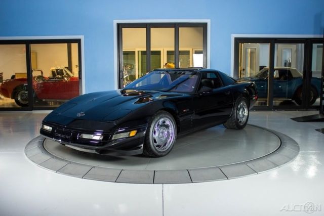 1991 Black Chevrolet Corvette Hatchback