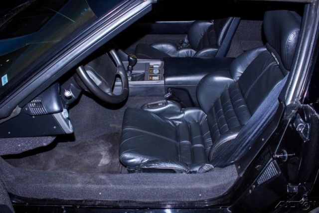 1991 Black Chevrolet Corvette Hatchback
