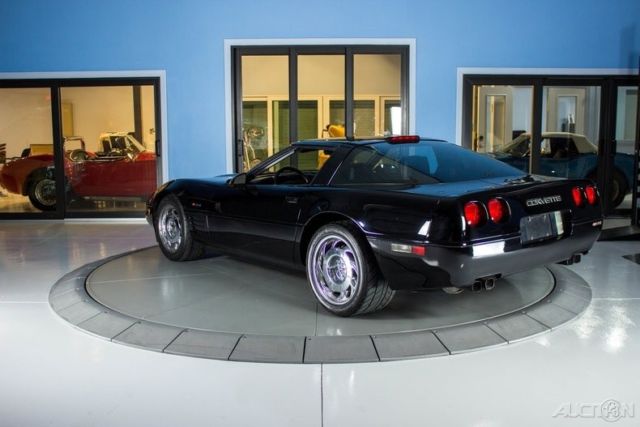 1991 Black Chevrolet Corvette Hatchback