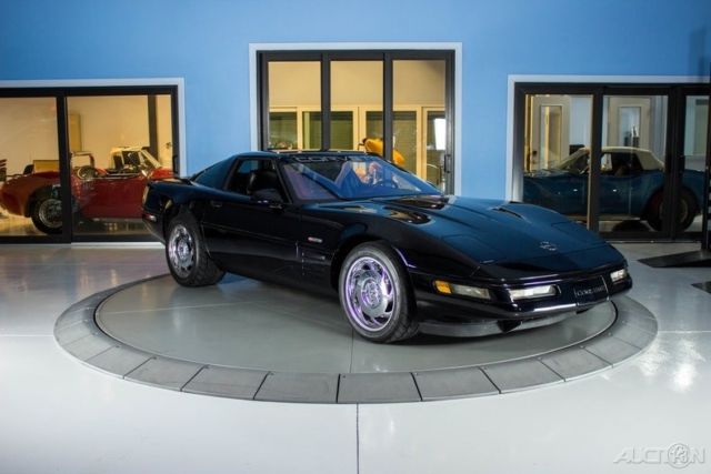 1991 Black Chevrolet Corvette Hatchback