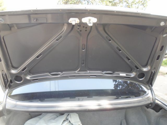 1991 Black Mercedes-Benz S-Class sedan