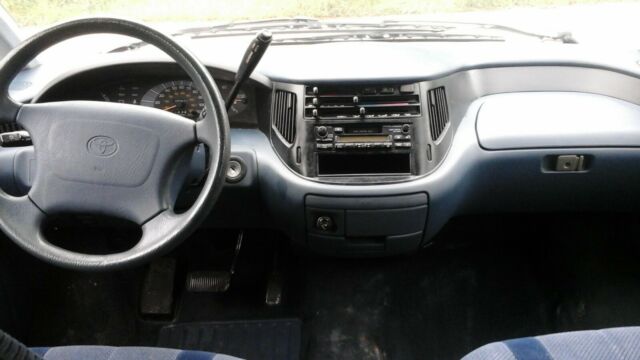 1991 Blue Toyota Previa 3 Door Mini Van