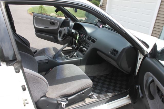 1992 White Nissan 240SX Coupe