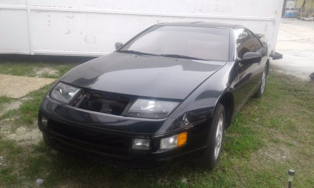 1992 Black Nissan 300ZX Coupe