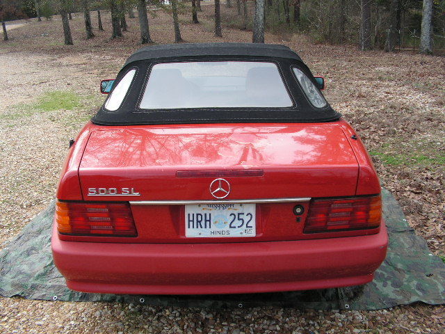 1992 Red Mercedes-Benz 500-Series Convertible