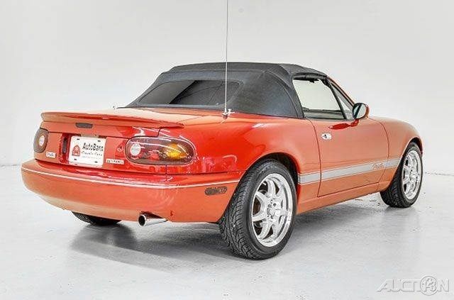 1992 Red Mazda MX-5 Miata