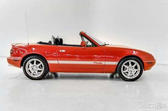 1992 Red Mazda MX-5 Miata