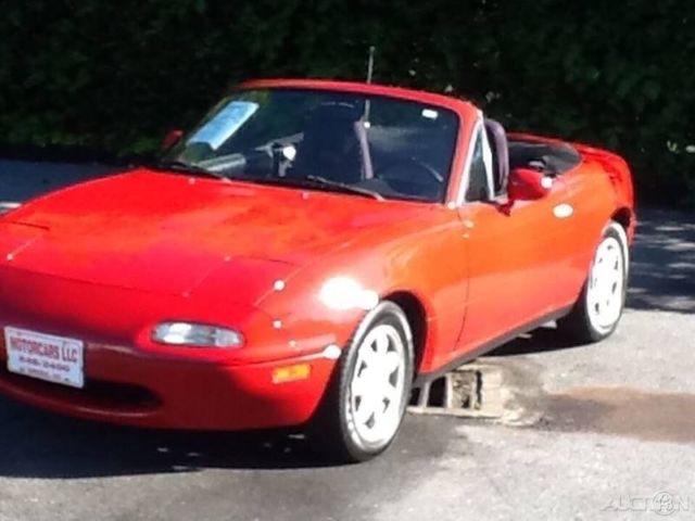 1992 Red Mazda MX-5 Miata
