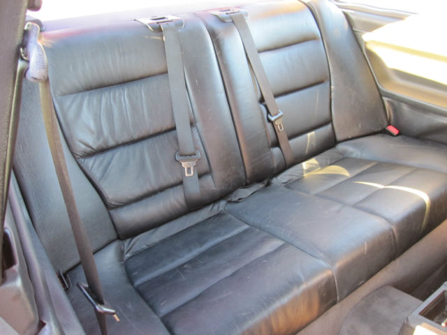 1992 Red BMW 3-Series Coupe