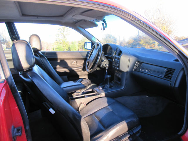 1992 Red BMW 3-Series Coupe