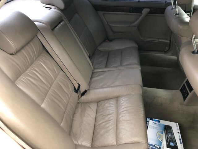 1992 Green BMW 7-Series Sedan